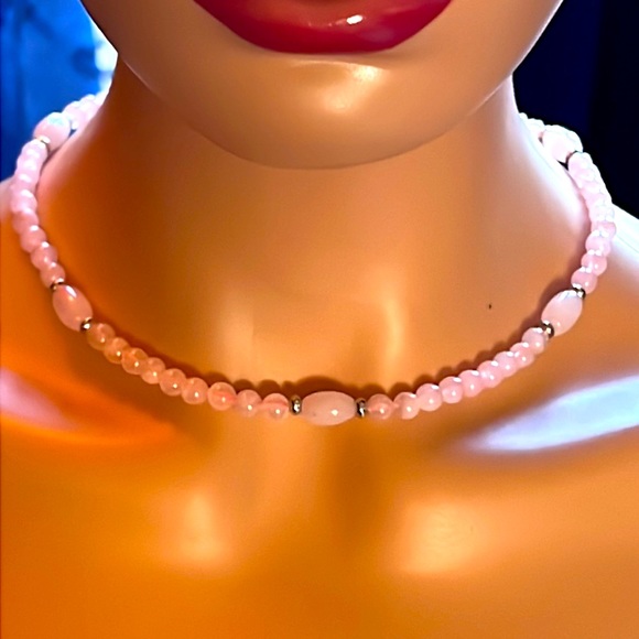Rose Quartz Necklace - Picture 3 of 3